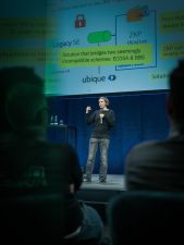 Foto: Felix Adler | https://felixadler.com