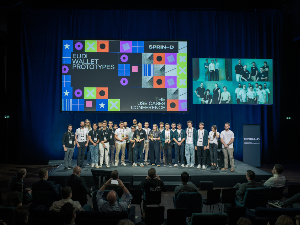 Foto: Felix Adler | https://felixadler.com